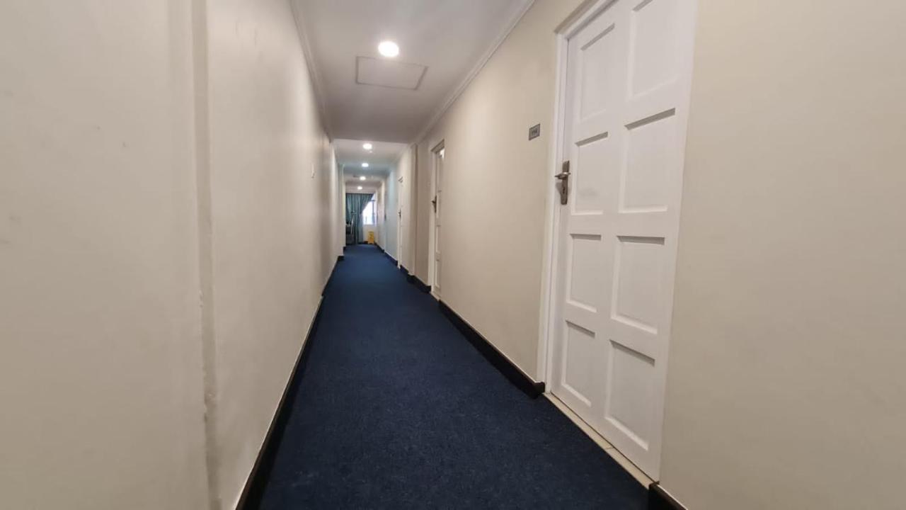 Bayside Hotel Pinetown New Germany Экстерьер фото