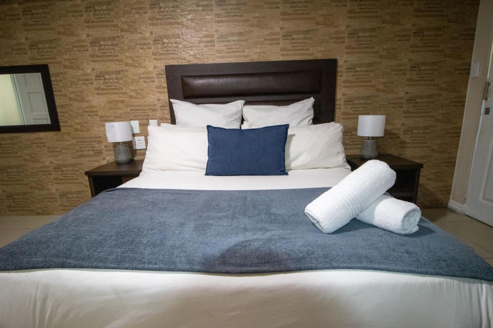 Bayside Hotel Pinetown New Germany Экстерьер фото