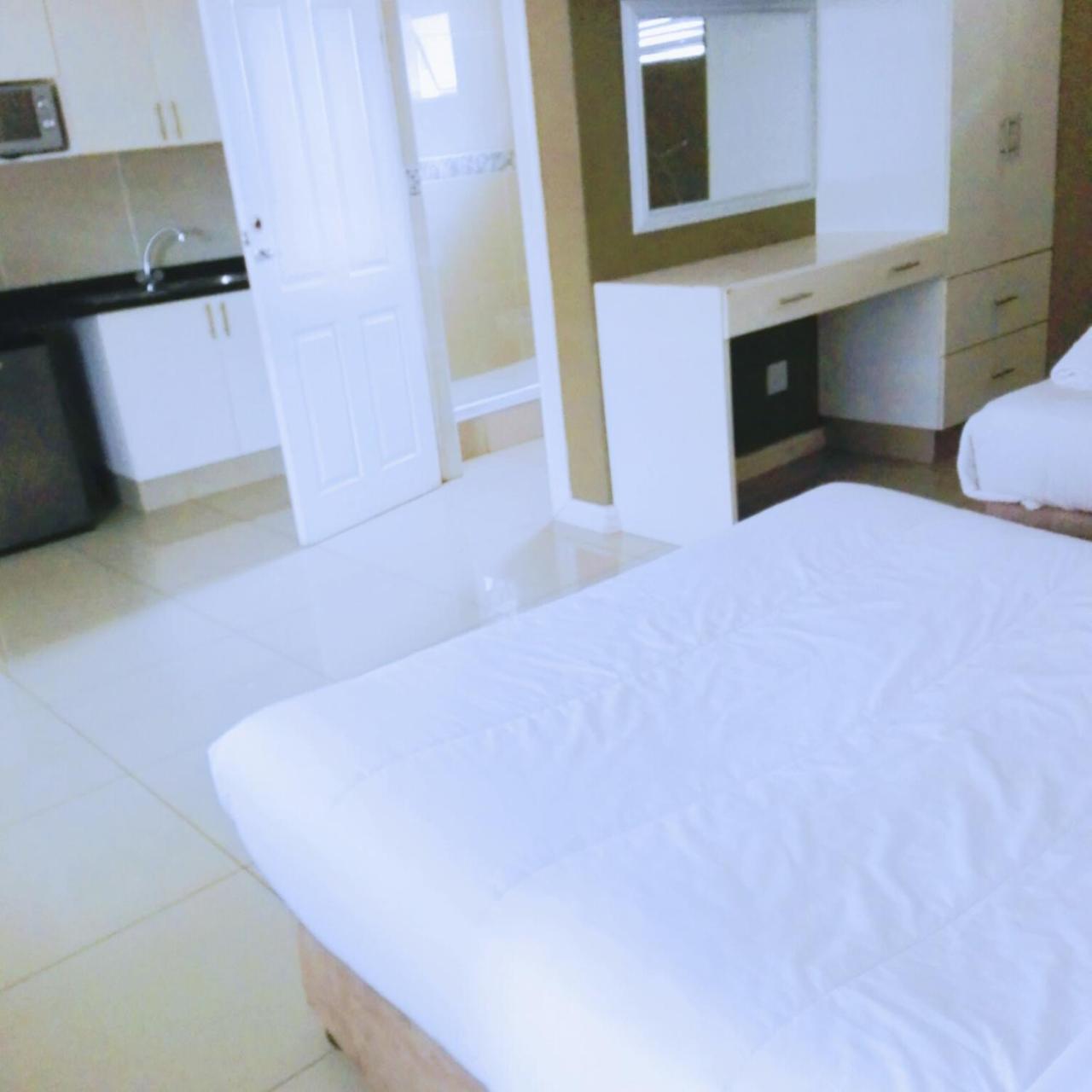 Bayside Hotel Pinetown New Germany Экстерьер фото
